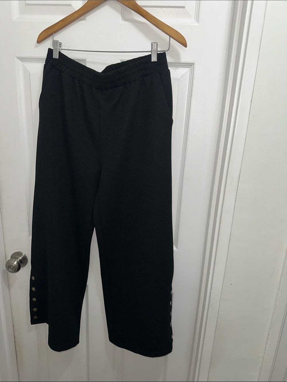 Umgee Black Wide-Leg Jogger Pants with Side Button Detail